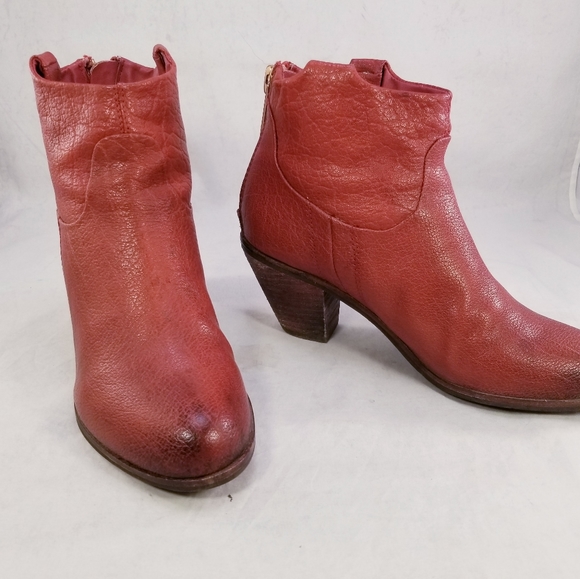 SAM EDELMAN WOMEN ANKLE BOOGS BACK ZIPPER RED LEATHER SIZE 6 M - Picture 9 of 10